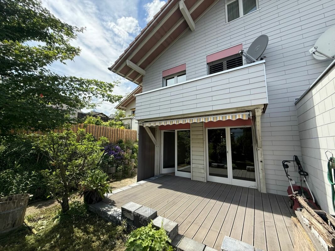 4.5-Zimmer Doppeleinfamilenhaus 4.5-Zimmer Doppeleinfamilenhaus