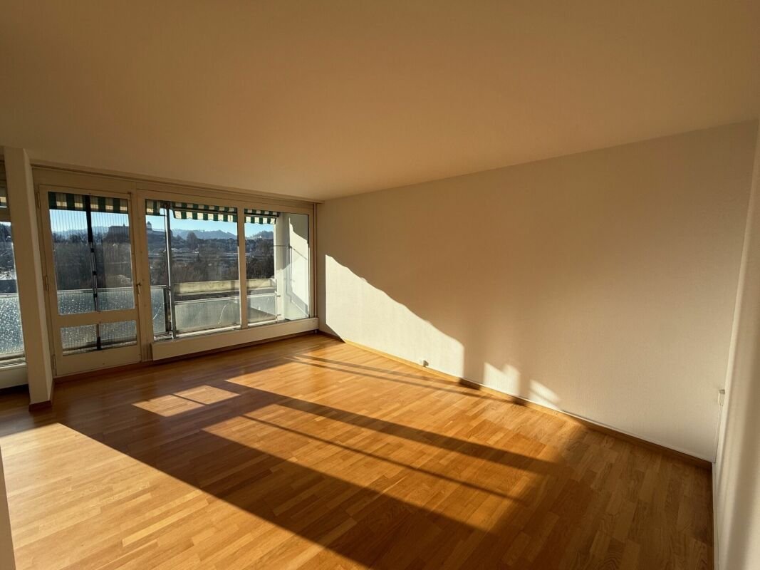 3.5-Zimmer Eigentumswohnung im 7. OG